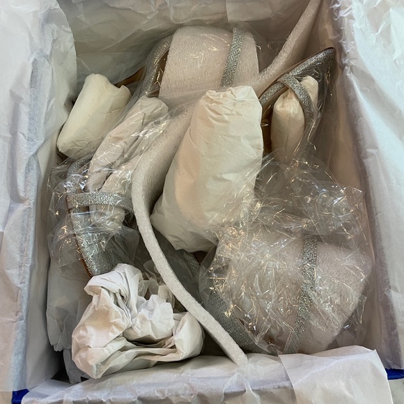 NWT Stuart Weitzman Nudistcurve 100 Strap Sandal Crystal size 7.5 - Picture 7 of 10